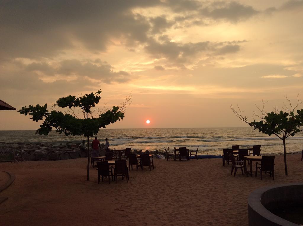 Palm Tree Anex Hotel Varkala Exterior photo
