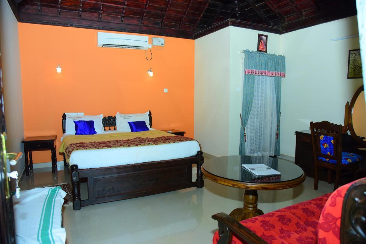 Palm Tree Anex Hotel Varkala Exterior photo